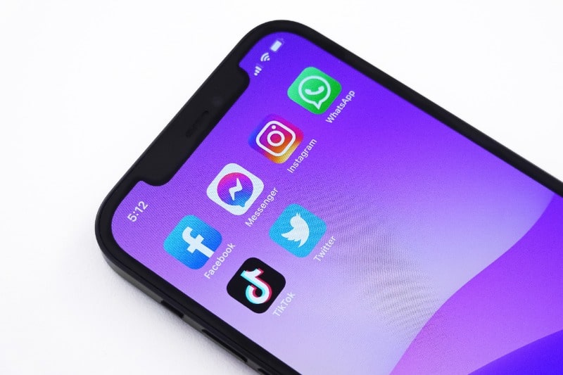 social advertising